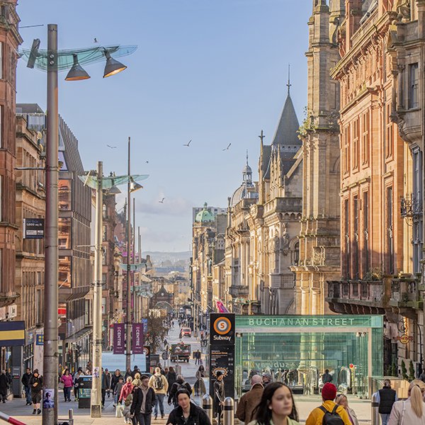 Busy Buchanan Street 